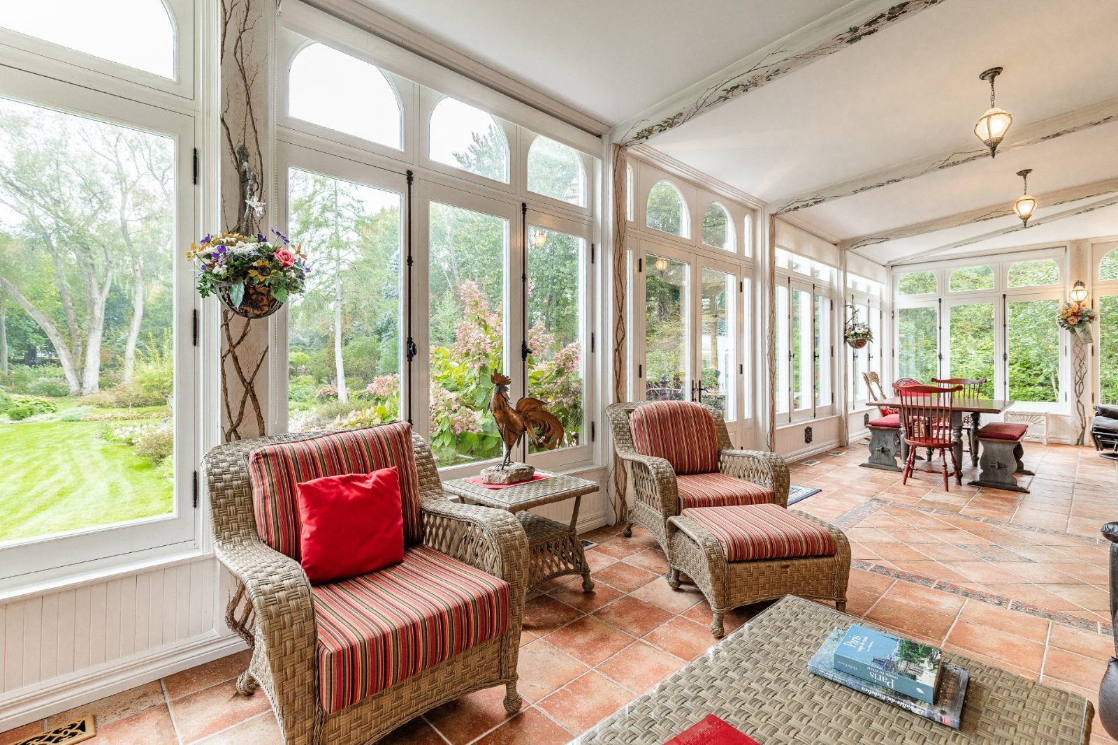 Solarium ouvert sur les jardins
