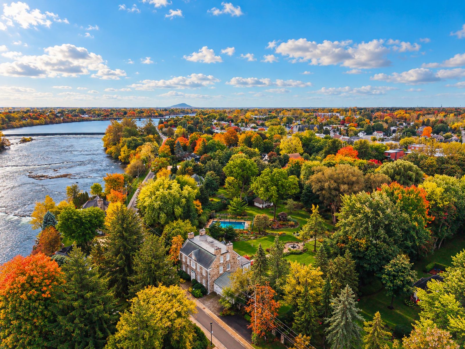 Vue aérienne vers la rivière Richelieu